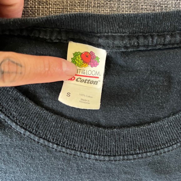 Y2K Gildan Skull Raven Graphic Print T-Shirt Gothic Crowcore Top Black Small‎ - Picture 4 of 4